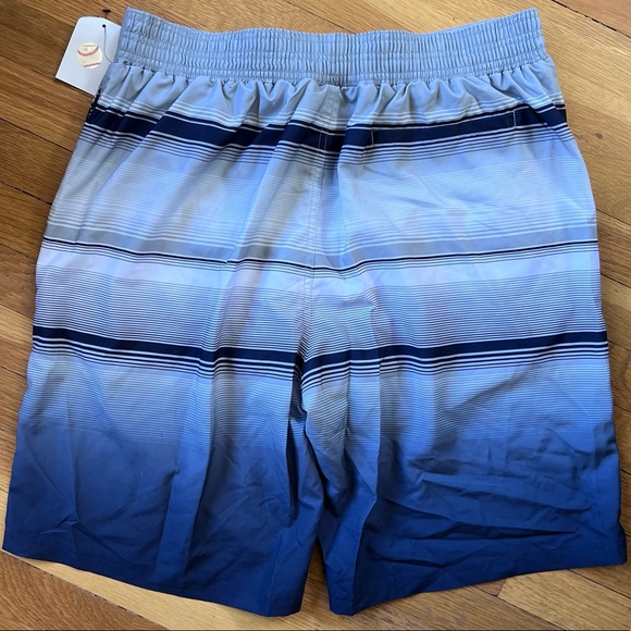 NY Yankees Swim Trunks - Picture 7 of 8